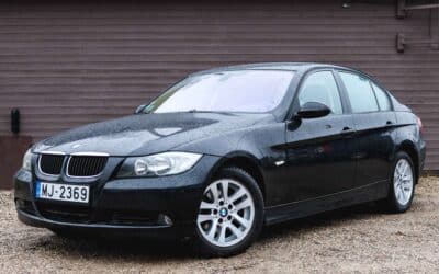 BMW 318 2008.gada