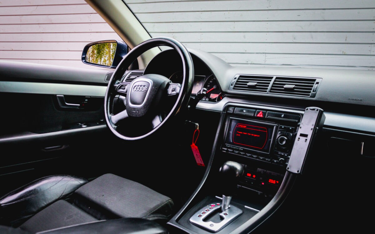Audi_A4_leti_lietots_auto_pirkt-5