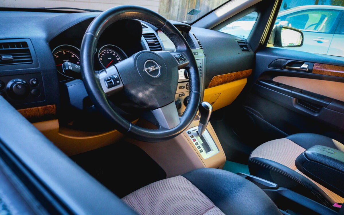 Opel_Zafira_leti_lietots_auto-2