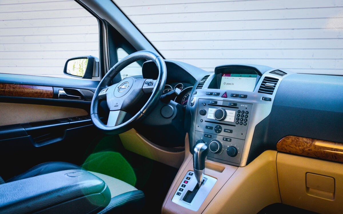 Opel_Zafira_leti_lietots_auto-5