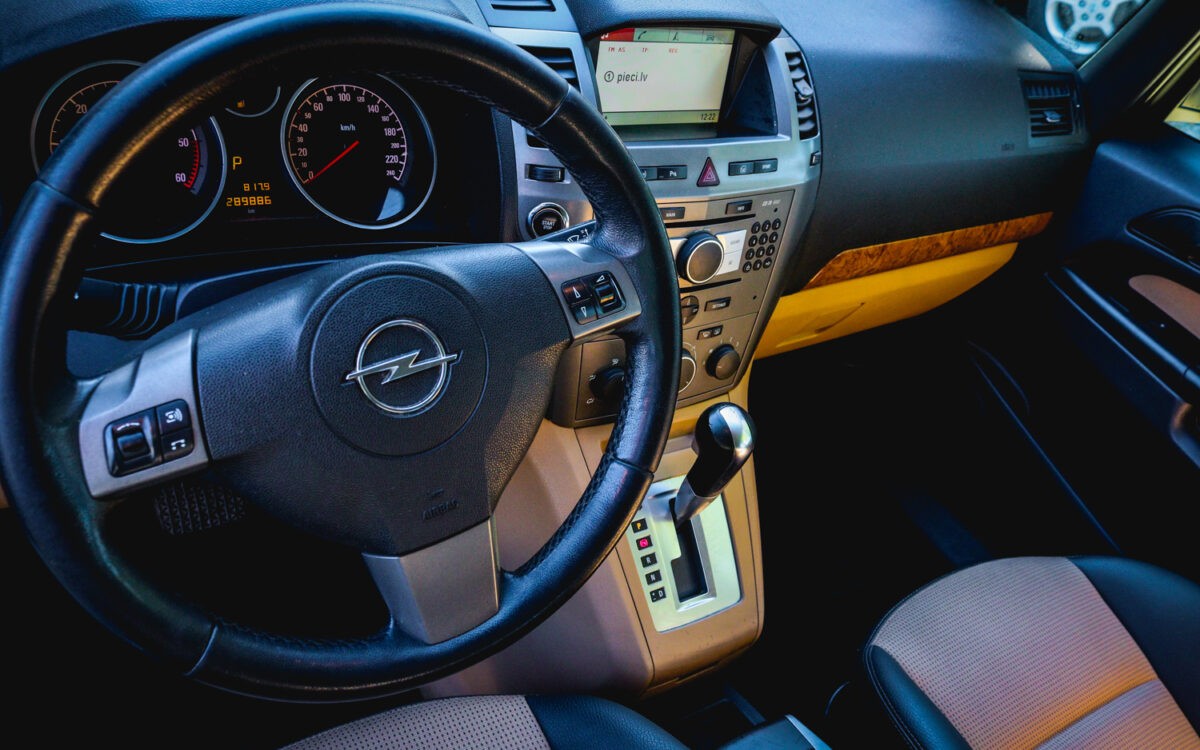 Opel_Zafira_leti_lietots_auto-6