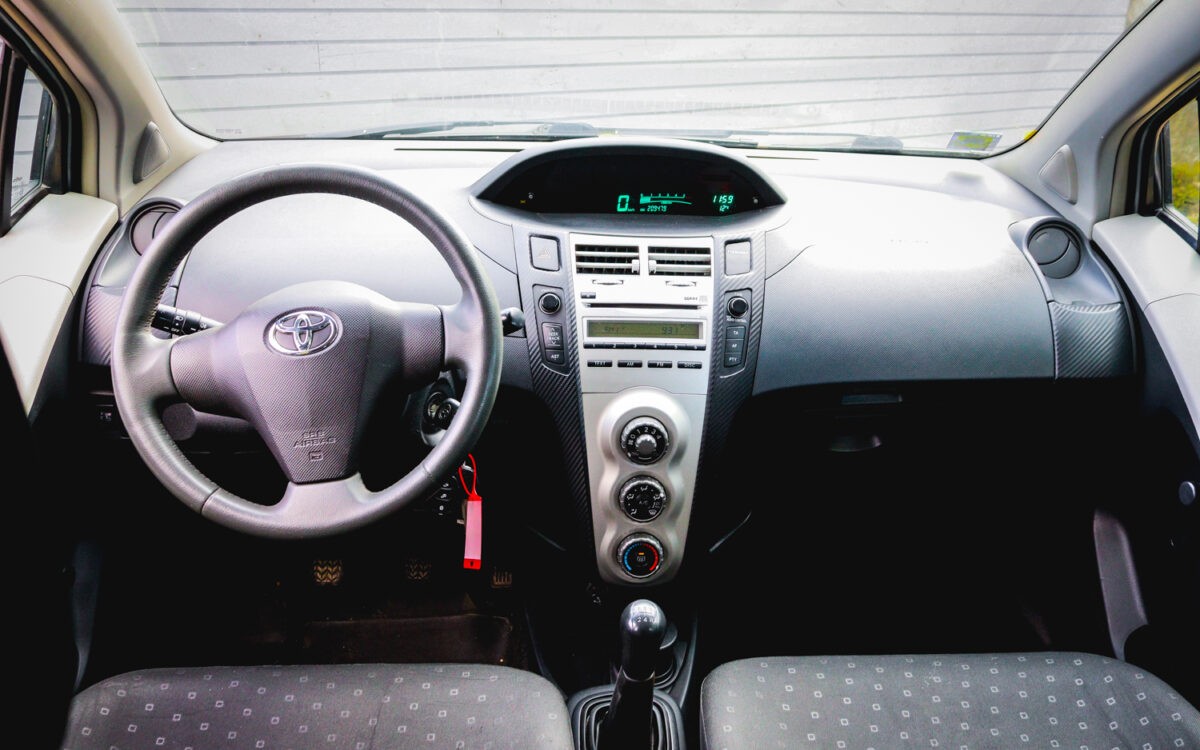 Yoyota_Yaris_pirkt_pardod_leti_-4