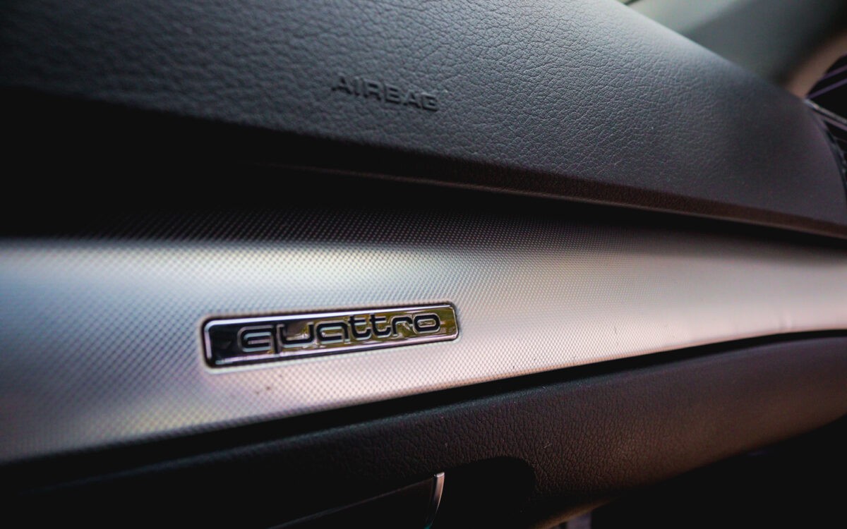 audi_a4_leti_lietots_auto_pirkt-8