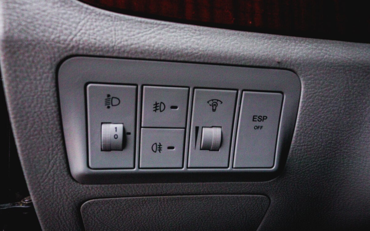 Hyundai_Santafe_pirkt_leti_lietoti_auto-4
