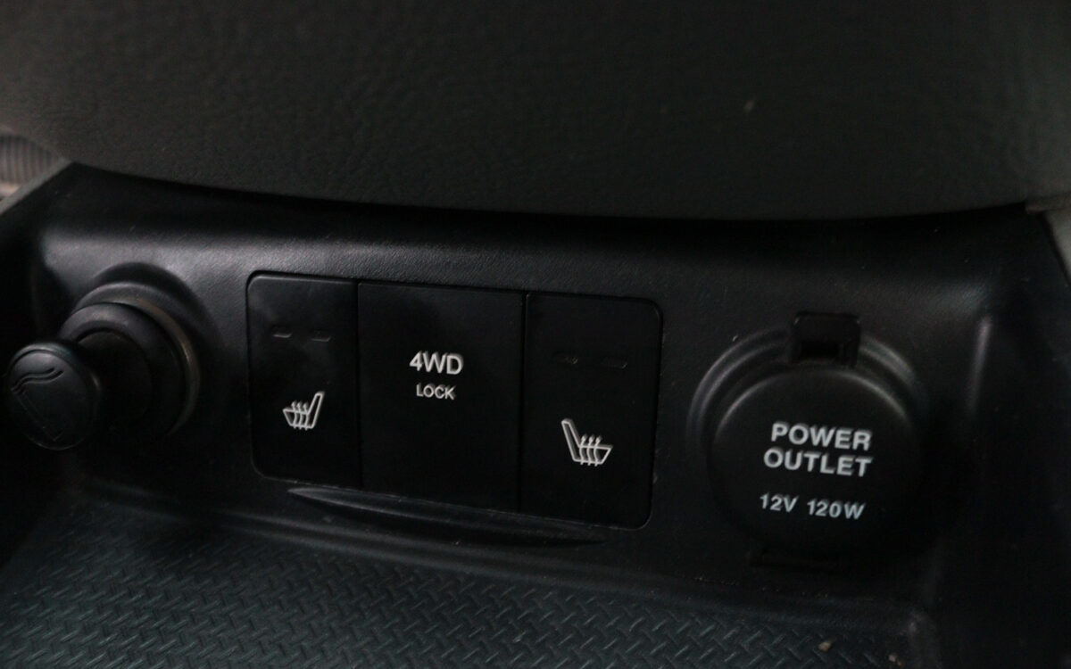 Hyundai_Santafe_pirkt_leti_lietoti_auto-7