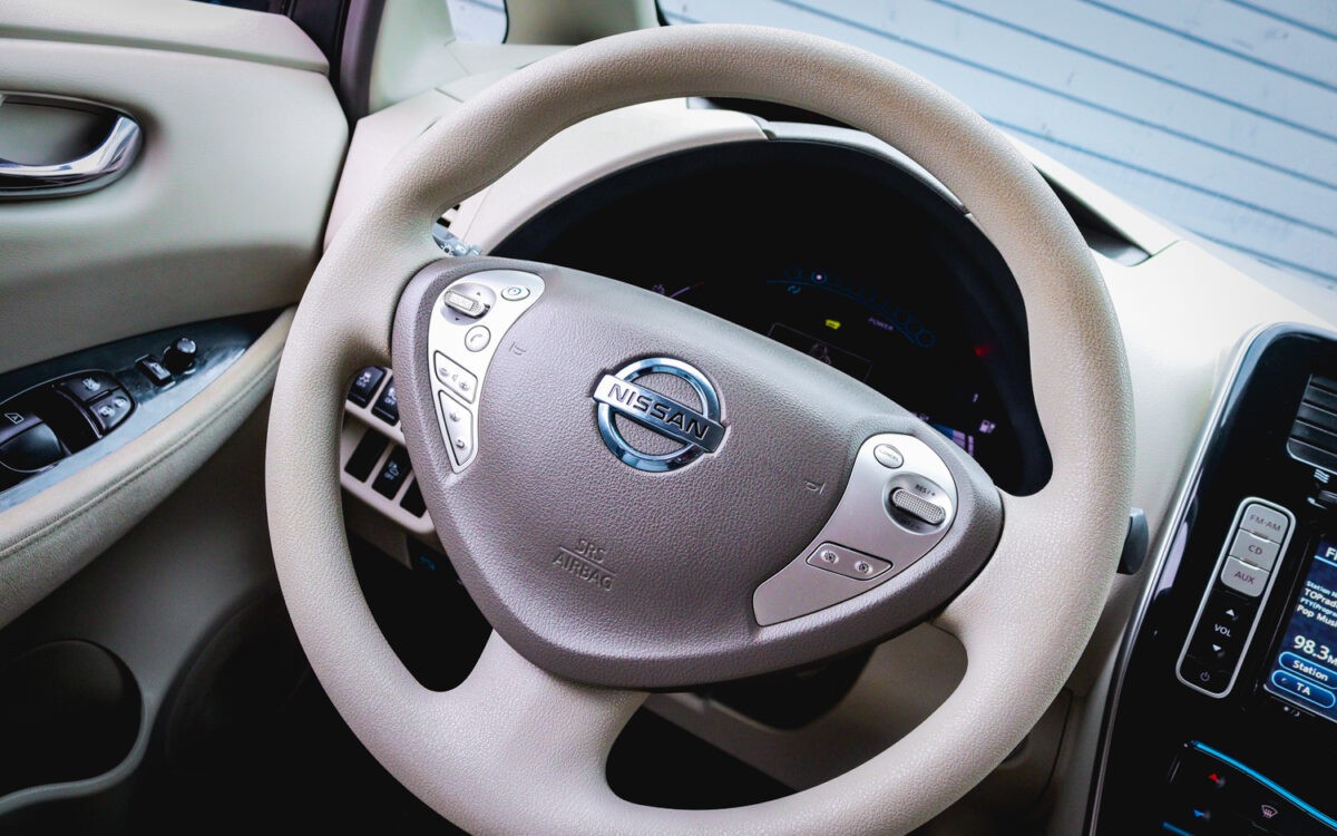Nissan-9