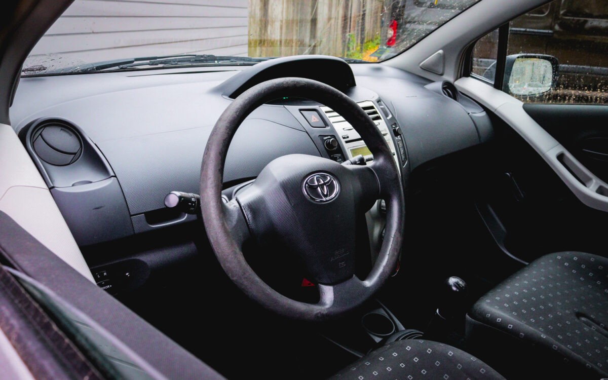Toyota_Yaris_pirkt_leti_lietoti_auto-6