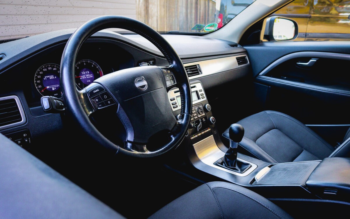 Volvo_V70_pirkt_leti_lietoti_auto-2