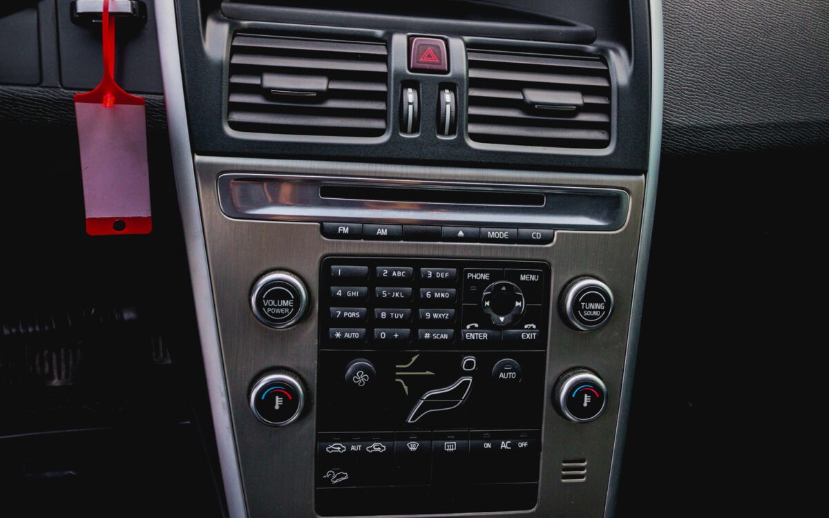 Volvo_xc60_pirkt_leti_lietoti_auto-7
