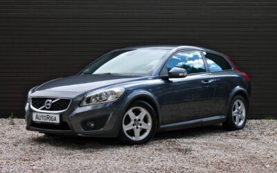 VOLVO	C30	2010.gada
