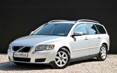 Volvo V50 2009.gada