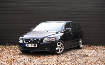 Volvo V50 2011. gada