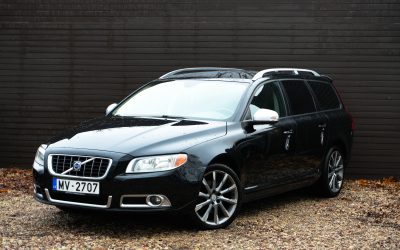 VOLVO V70, 2008. gada