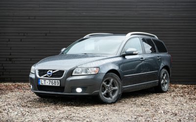 Volvo V50 2011. gada