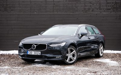 Volvo V90 2018. gada