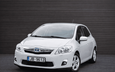 Toyota Auris 2012. gada