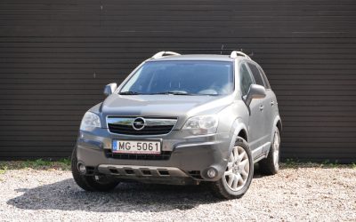 Opel Antara 2009. gada