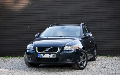 Volvo V50 2009. gada