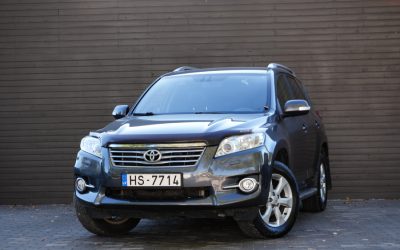 Toyota RAV 4 2011. gada