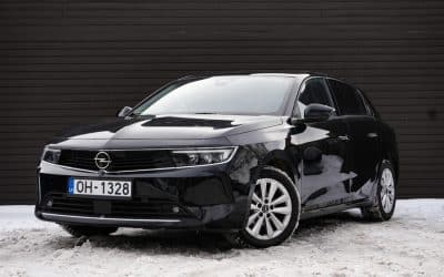 Opel Astra 2022. gada