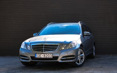 Mercedes E200 2012. gada