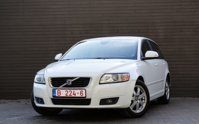 Volvo V50 2009. gada