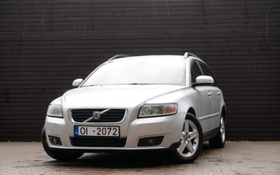 Volvo V50 2009.gada