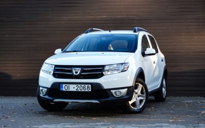 Dacia Sandero 2016.gada