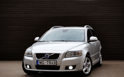 Volvo V50 2012. gada
