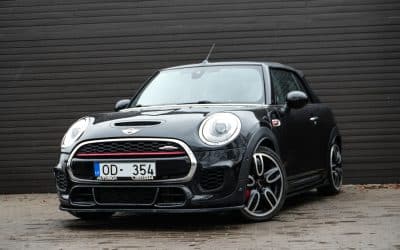 Mini Cabrio JCW 2016.gada