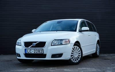 Volvo V50 2007. gada