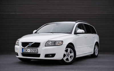 Volvo V50 2009. gada