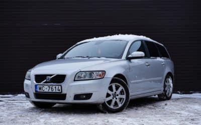 Volvo V50 2008. gada