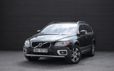 VOLVO XC 70 2012. gada