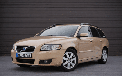 Volvo V50 2008. gada