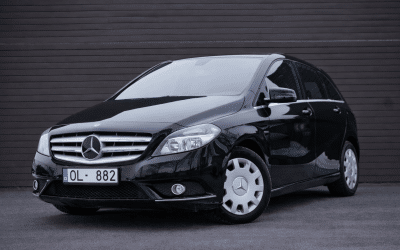 Mercedes B180 2013. gada