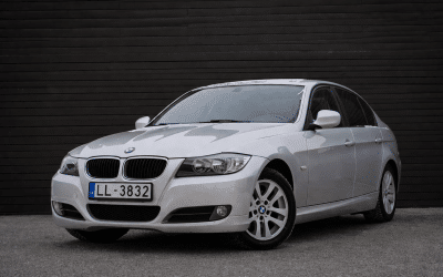 BMW 318 2009. gada