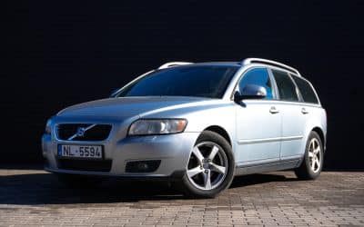 Volvo V50 2009. gada
