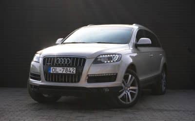 Audi Q7 2012. gada