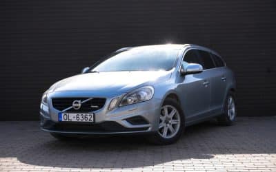 Volvo V60 2013. gada