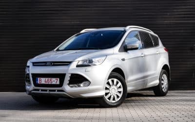 Ford Kuga 2015. gada