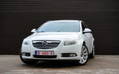 Opel Insignia 2012. gada
