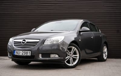 Opel Insignia 2011. gada