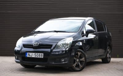 Toyota Corolla Verso 2008. gada