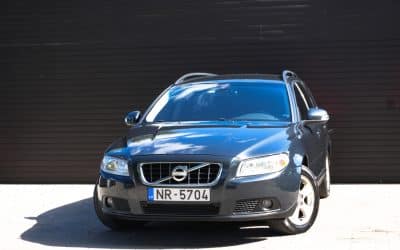 Volvo V70 2010. gada