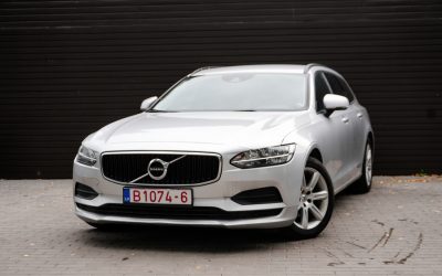 Volvo V90 2017. gada