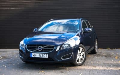 Volvo V60 2013. gada