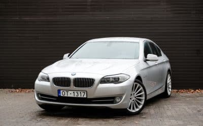 BMW 523 2011. gada