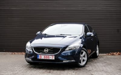 Volvo V40 2012. gada