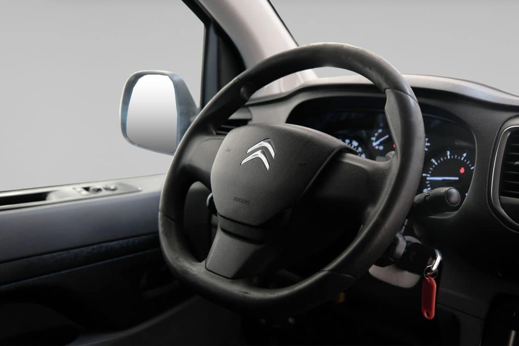 VF7VFAHHWHZ077290_06-1024x683